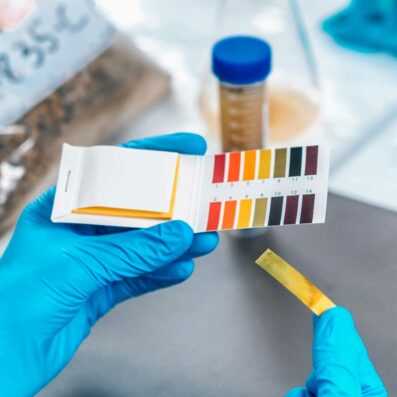 ml-and-associates-geotechnical-engineers-laboratory-soil-analysis-measuring-ph-of-the-soil